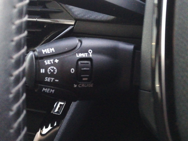 Used Peugeot 2008 2020 for sale - 76736997: Photo 16