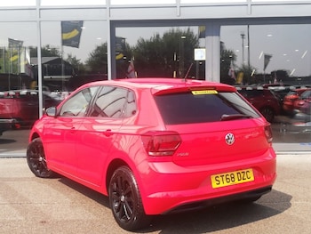Used Volkswagen Polo 2018 for sale - 79322251: Photo