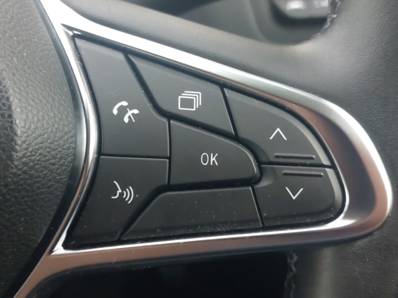 Used Renault Captur 2023 for sale - 76648541: Photo 14