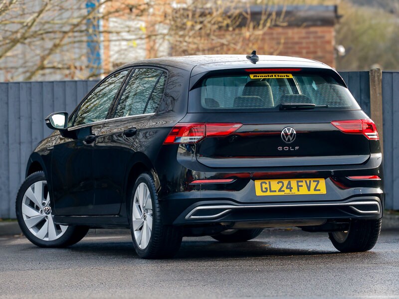 Used Volkswagen Golf 2024 for sale - 77108322: Photo 3