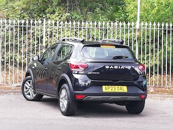 Used Dacia Sandero Stepway 2023 for sale - 79420312: Photo