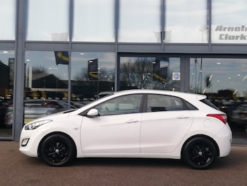 Used Hyundai i30 2015 for sale - 78230368: Photo