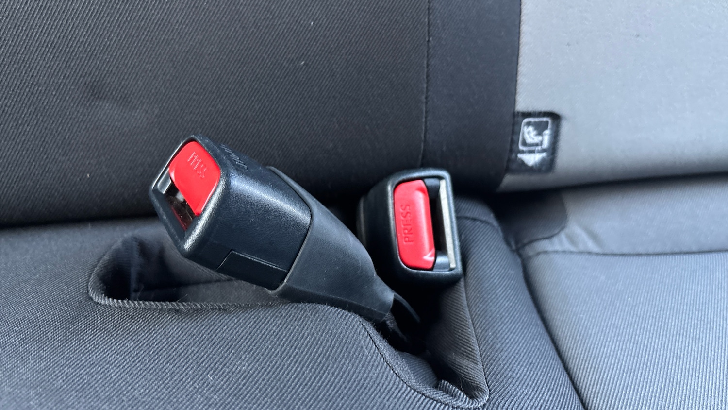 Used Toyota Yaris 2018 for sale - 76526042: Photo 17