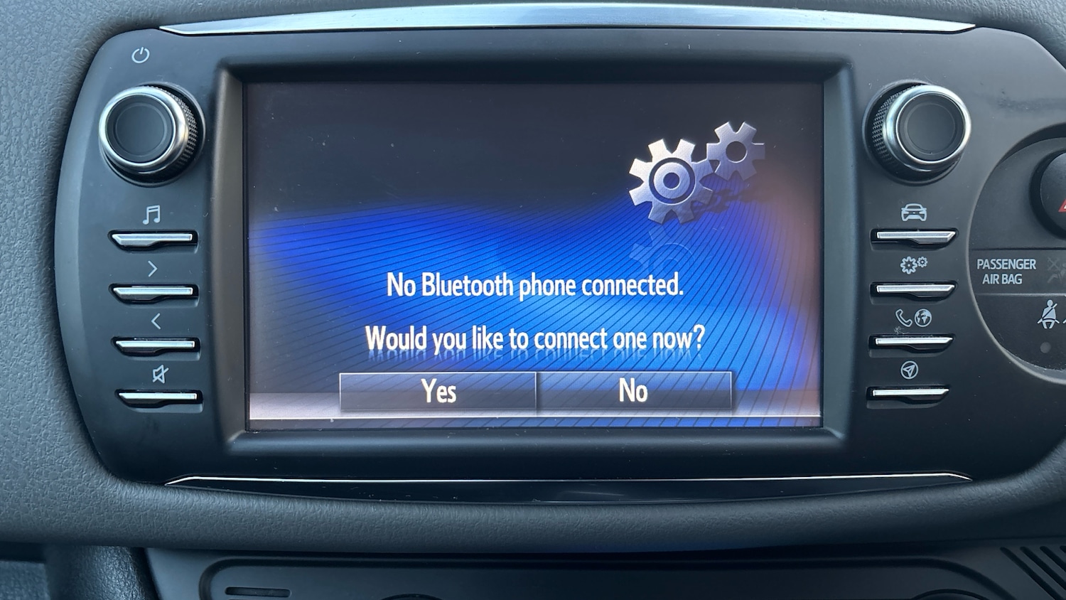 Used Toyota Yaris 2018 for sale - 76526042: Photo 24