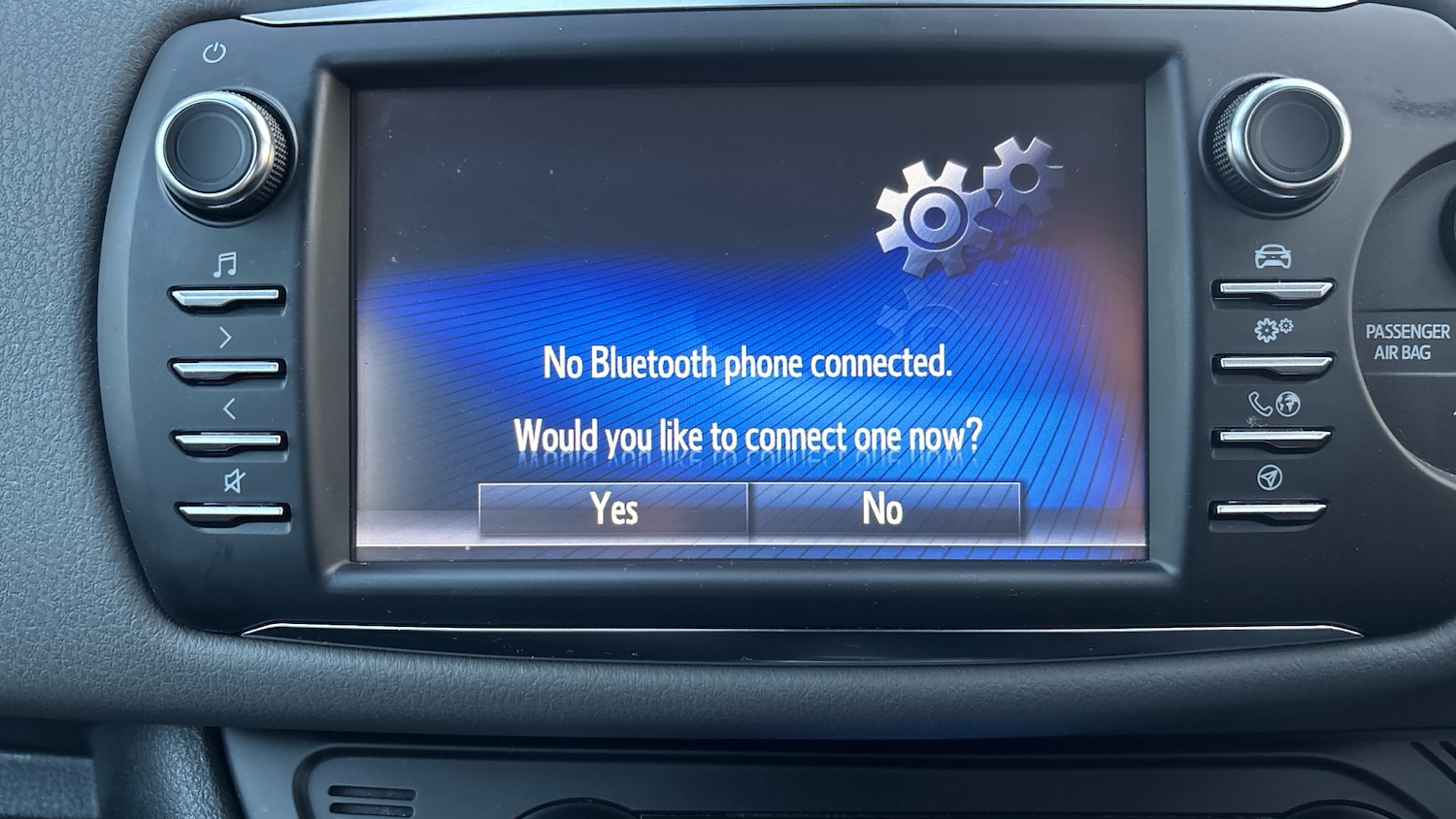 Used Toyota Yaris 2018 for sale - 76526042: Photo 25