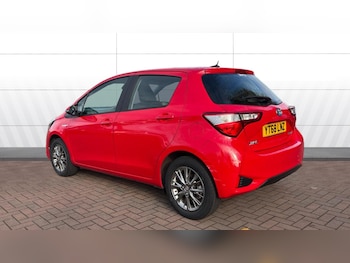 Used Toyota Yaris 2018 for sale - 76526042: Photo