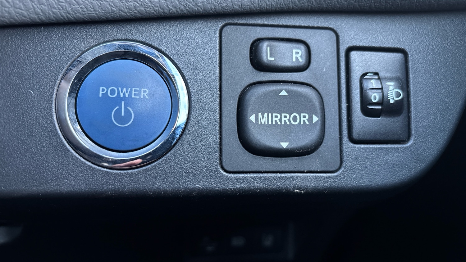 Used Toyota Yaris 2018 for sale - 76526042: Photo 36