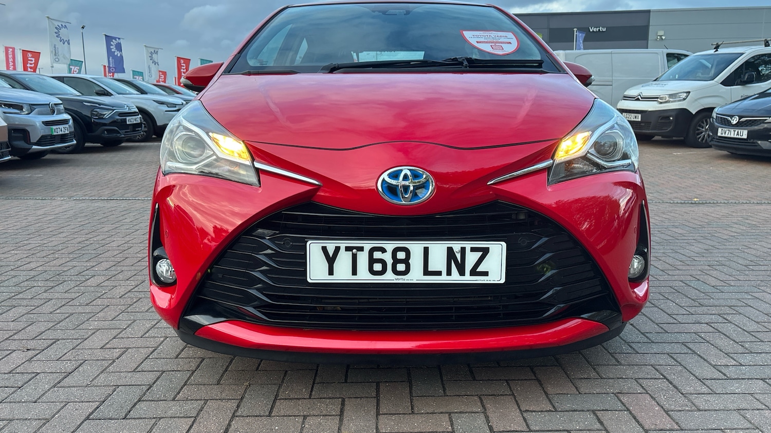 Used Toyota Yaris 2018 for sale - 76526042: Photo 40