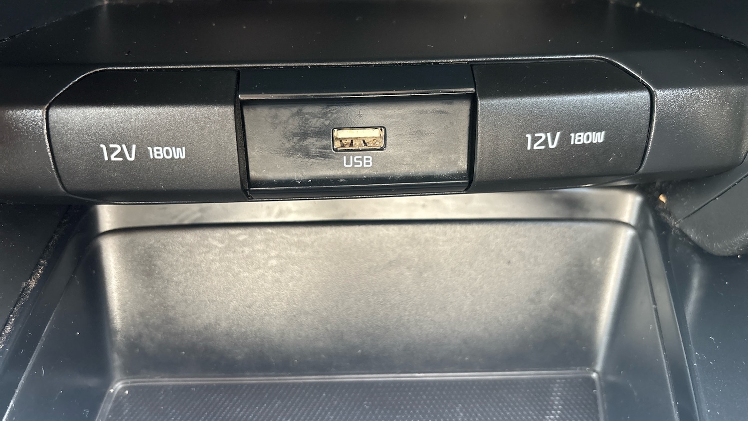 Used Kia XCeed 2022 for sale - 76127109: Photo 27