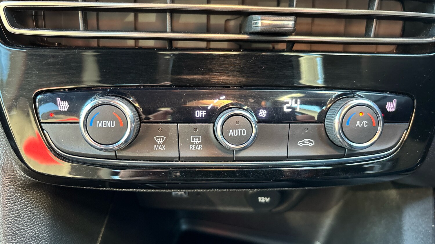 Used Vauxhall Mokka 2022 for sale - 76627883: Photo 30