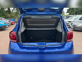 Used Dacia Sandero Stepway 2020 for sale - 79357412: Photo