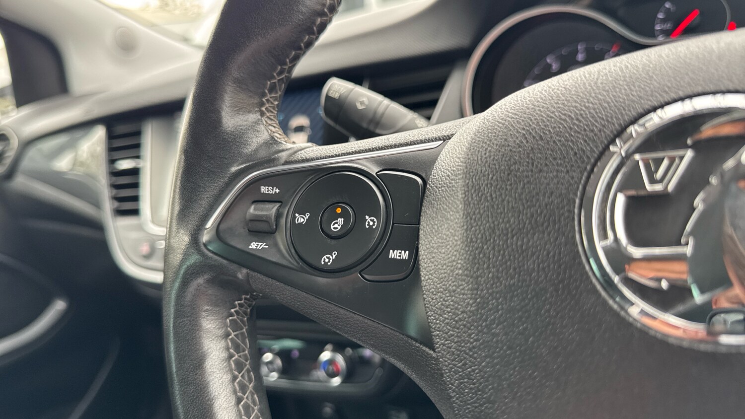 Used Vauxhall Crossland 2021 for sale - 76231611: Photo 22