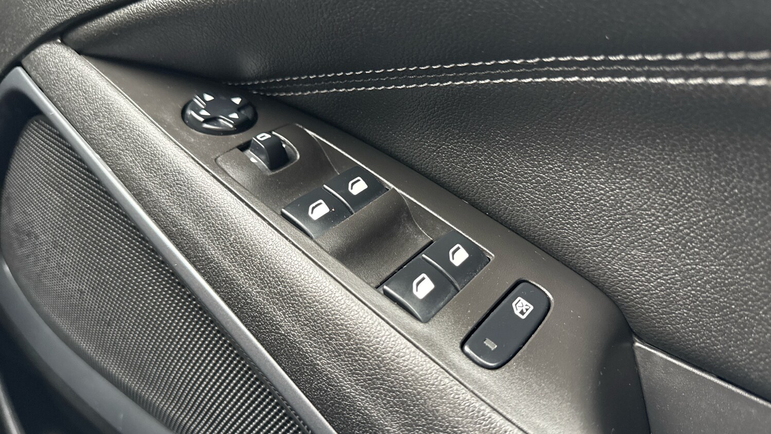 Used Vauxhall Crossland 2021 for sale - 76231611: Photo 26