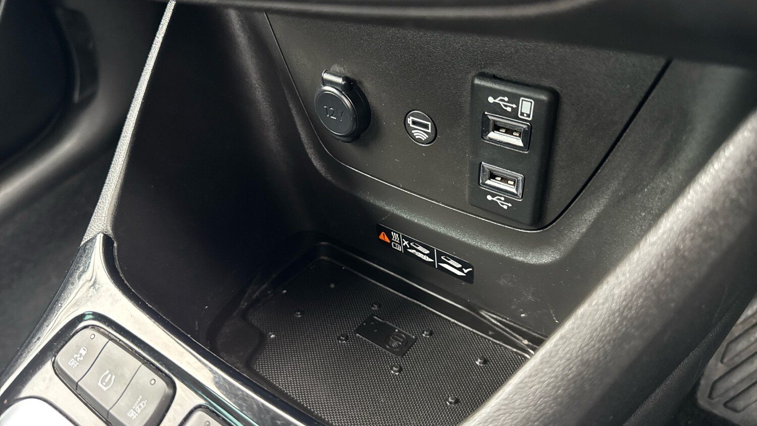 Used Vauxhall Crossland 2021 for sale - 76231611: Photo 28