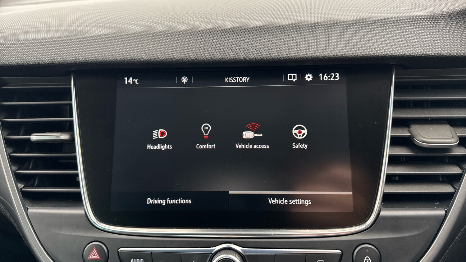 Used Vauxhall Crossland 2021 for sale - 76231611: Photo 30