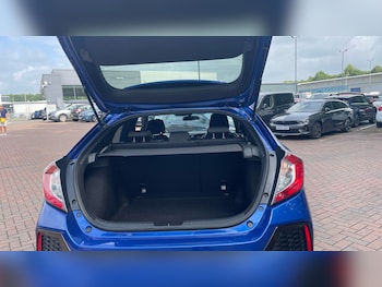 Used Honda Civic 2019 for sale - 75420687: Photo