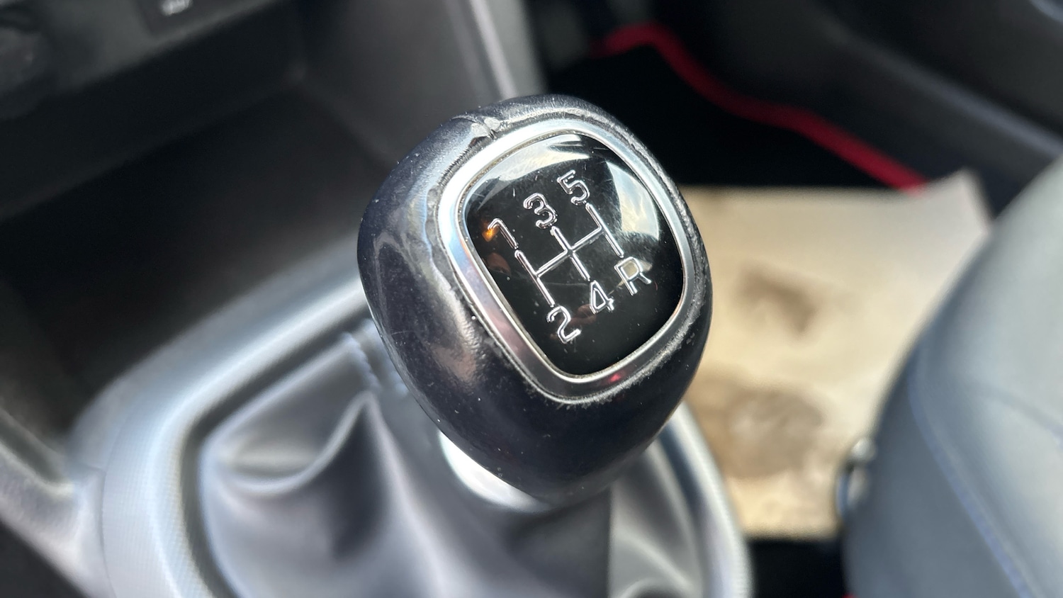 Used Hyundai i10 2018 for sale - 76650935: Photo 13