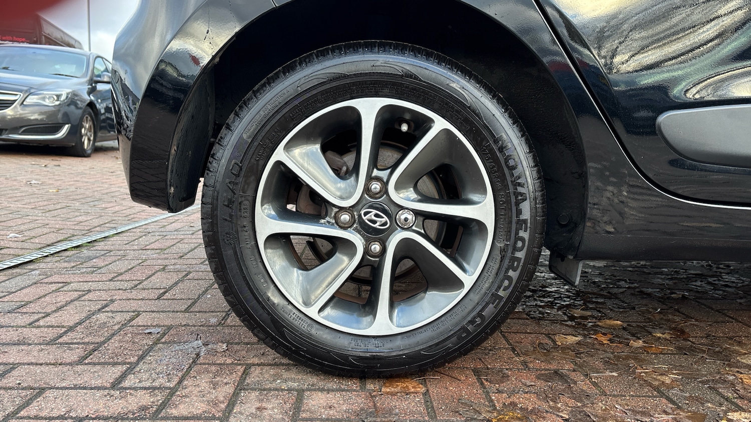 Used Hyundai i10 2018 for sale - 76650935: Photo 7