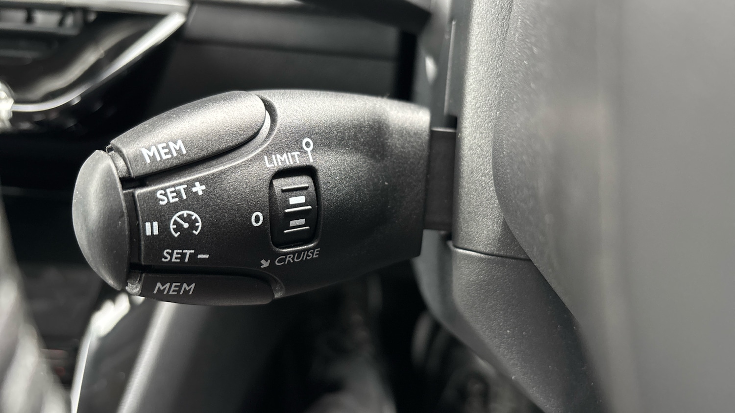 Used Peugeot 208 2024 for sale - 77807015: Photo 34