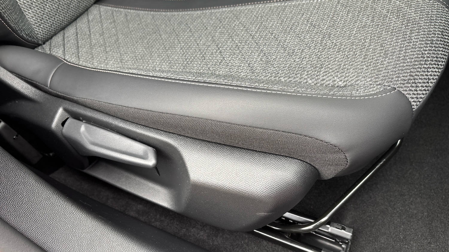 Used Peugeot 208 2024 for sale - 77807015: Photo 42