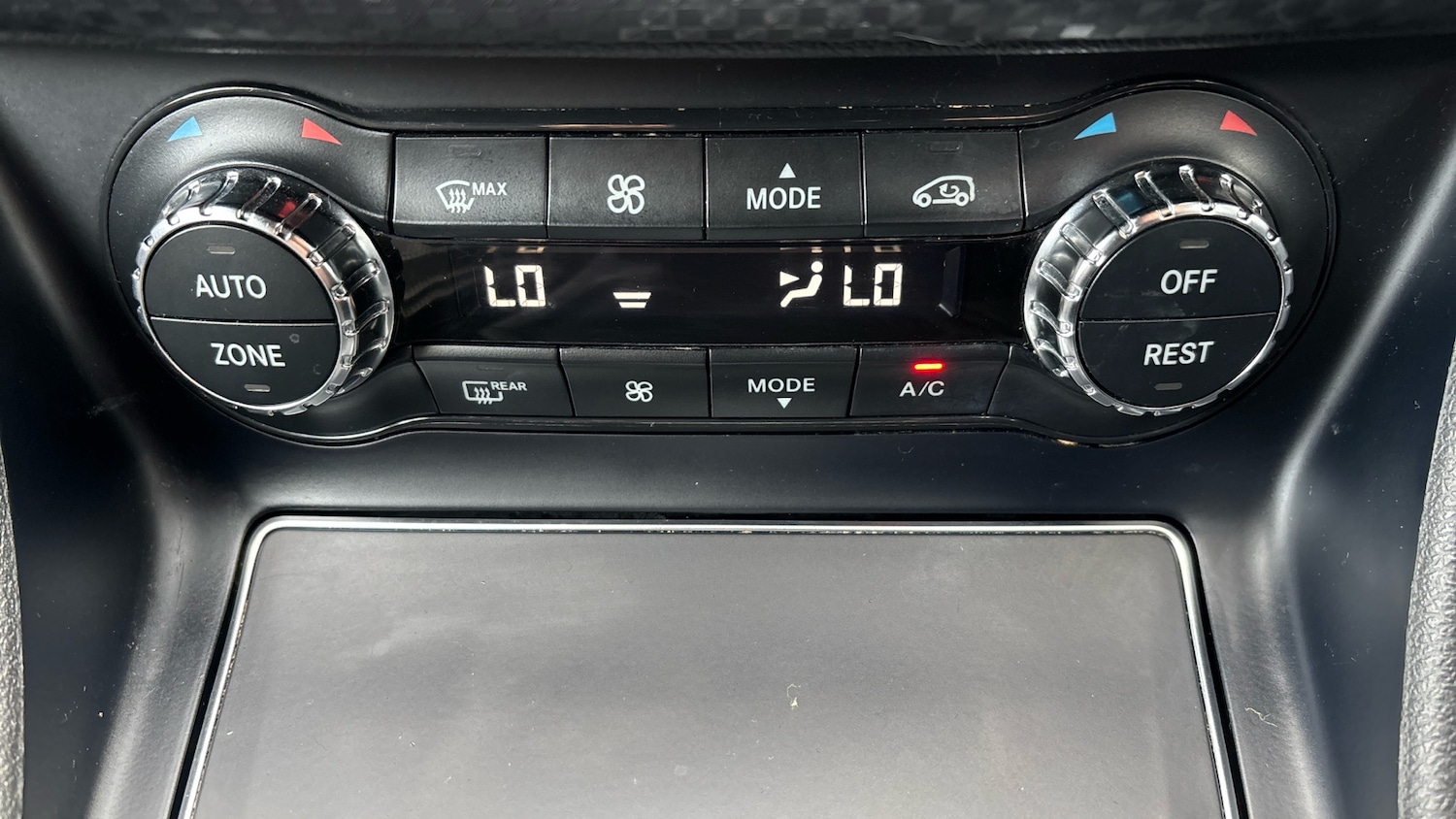 Used Mercedes-Benz A-Class 2018 for sale - 77950307: Photo 29