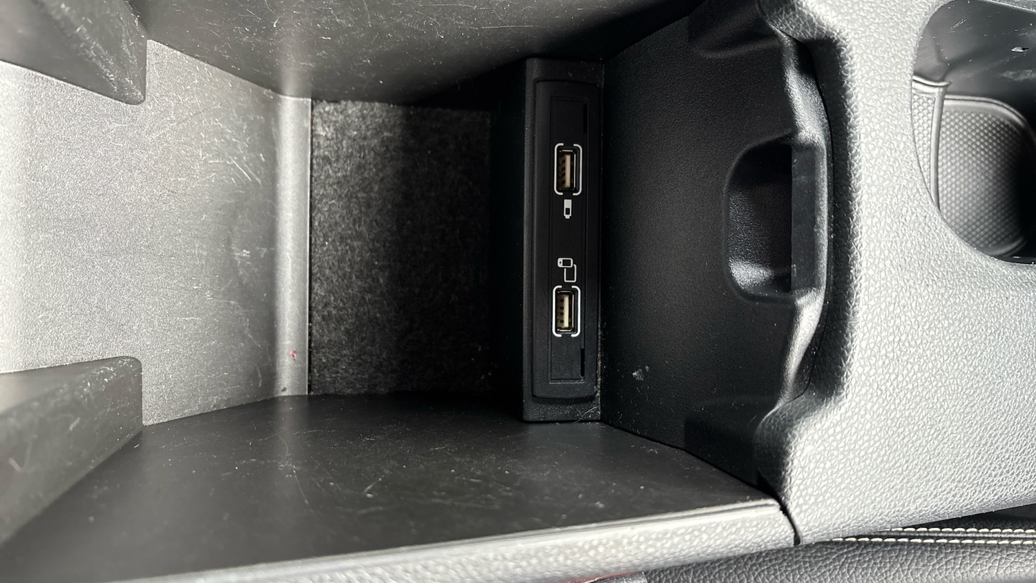 Used Mercedes-Benz A-Class 2018 for sale - 77950307: Photo 31