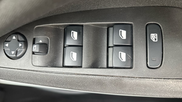 Used Vauxhall Crossland X 2020 for sale - 76181919: Photo 32