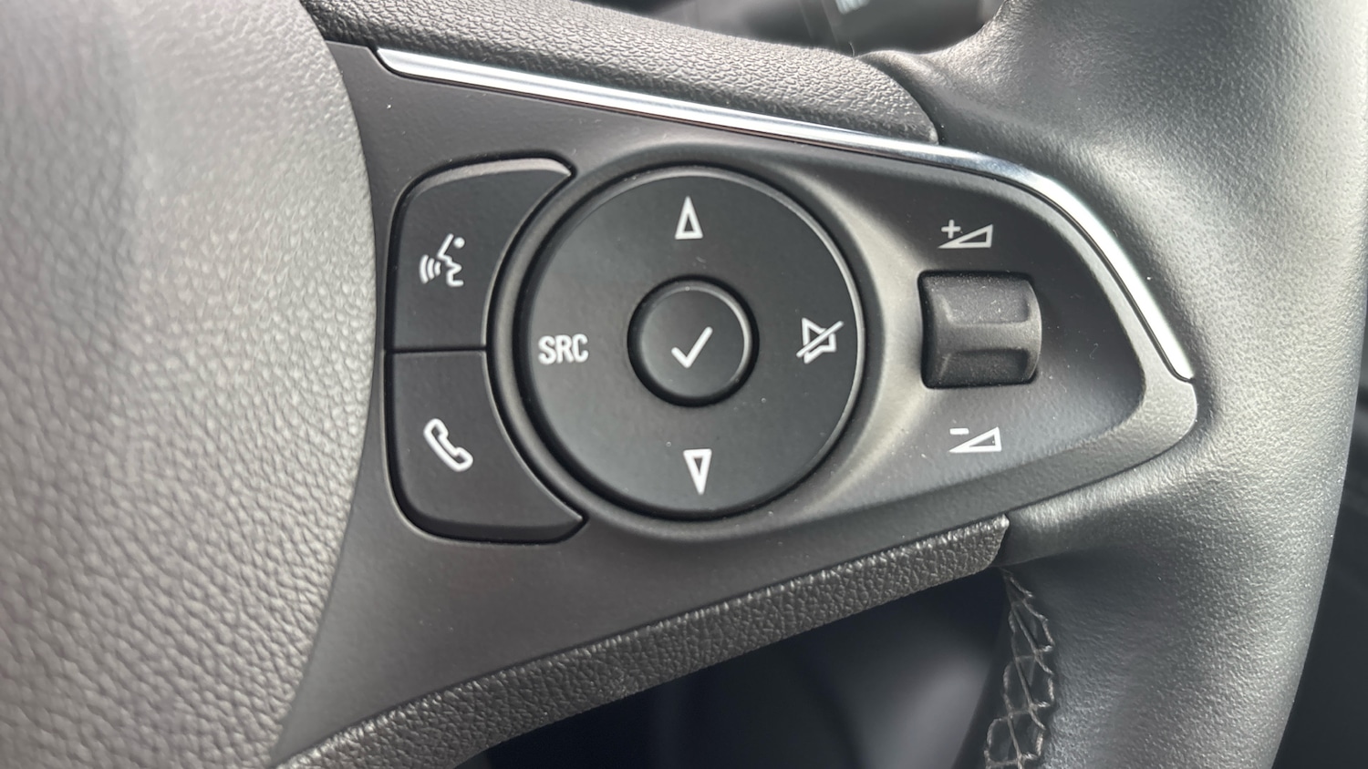 Used Vauxhall Mokka 2023 for sale - 76477173: Photo 39