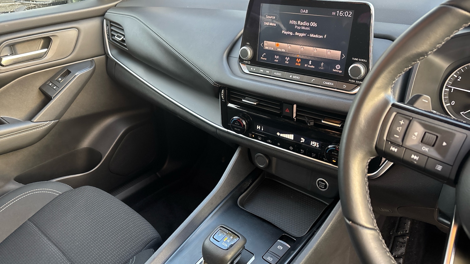 Used Nissan Qashqai 2022 for sale - 76627853: Photo 14