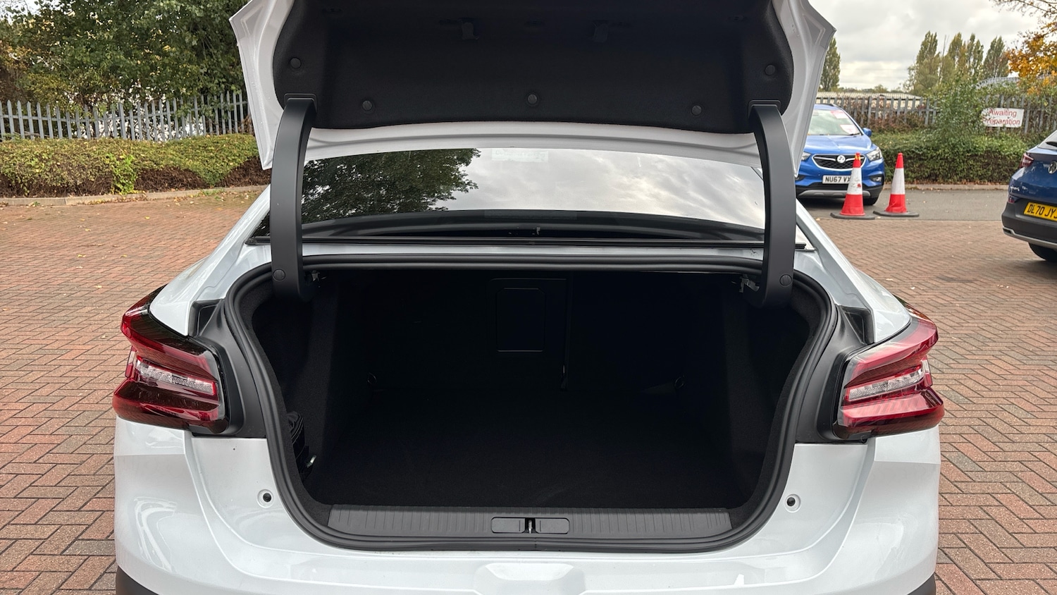 Used Citroen C4 2025 for sale - 76382573: Photo 4