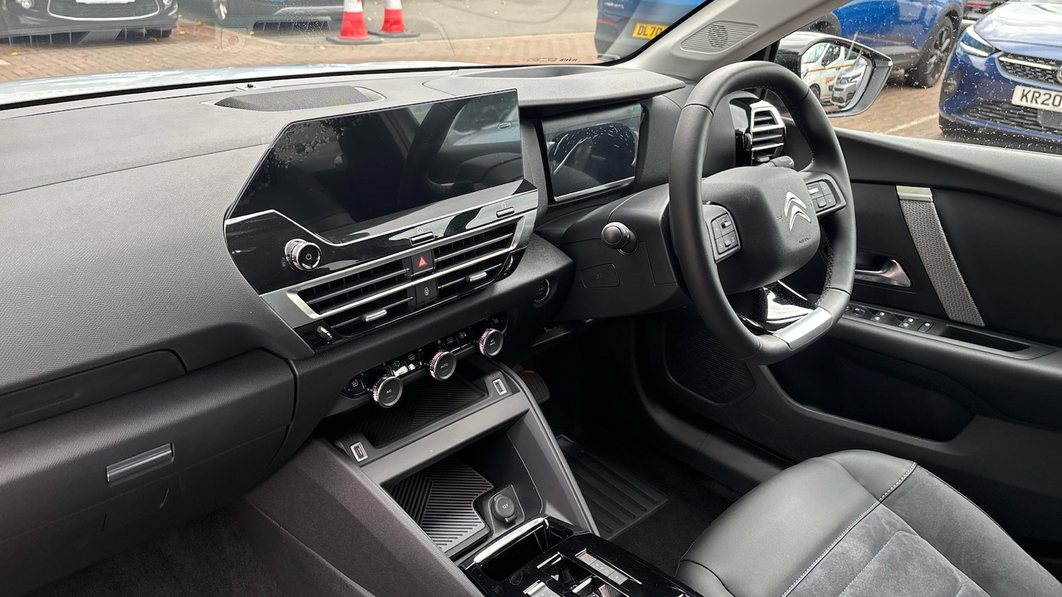 Used Citroen C4 2025 for sale - 76382573: Photo 9