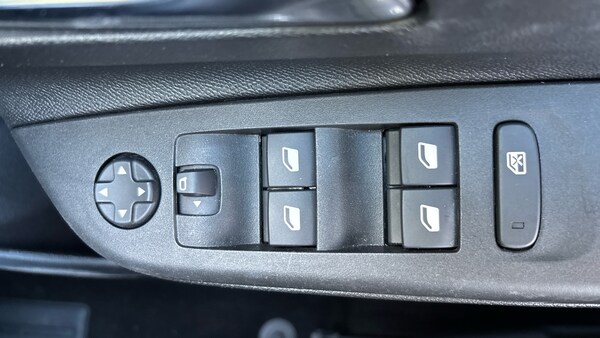 Used Vauxhall Corsa 2022 for sale - 76115744: Photo 36