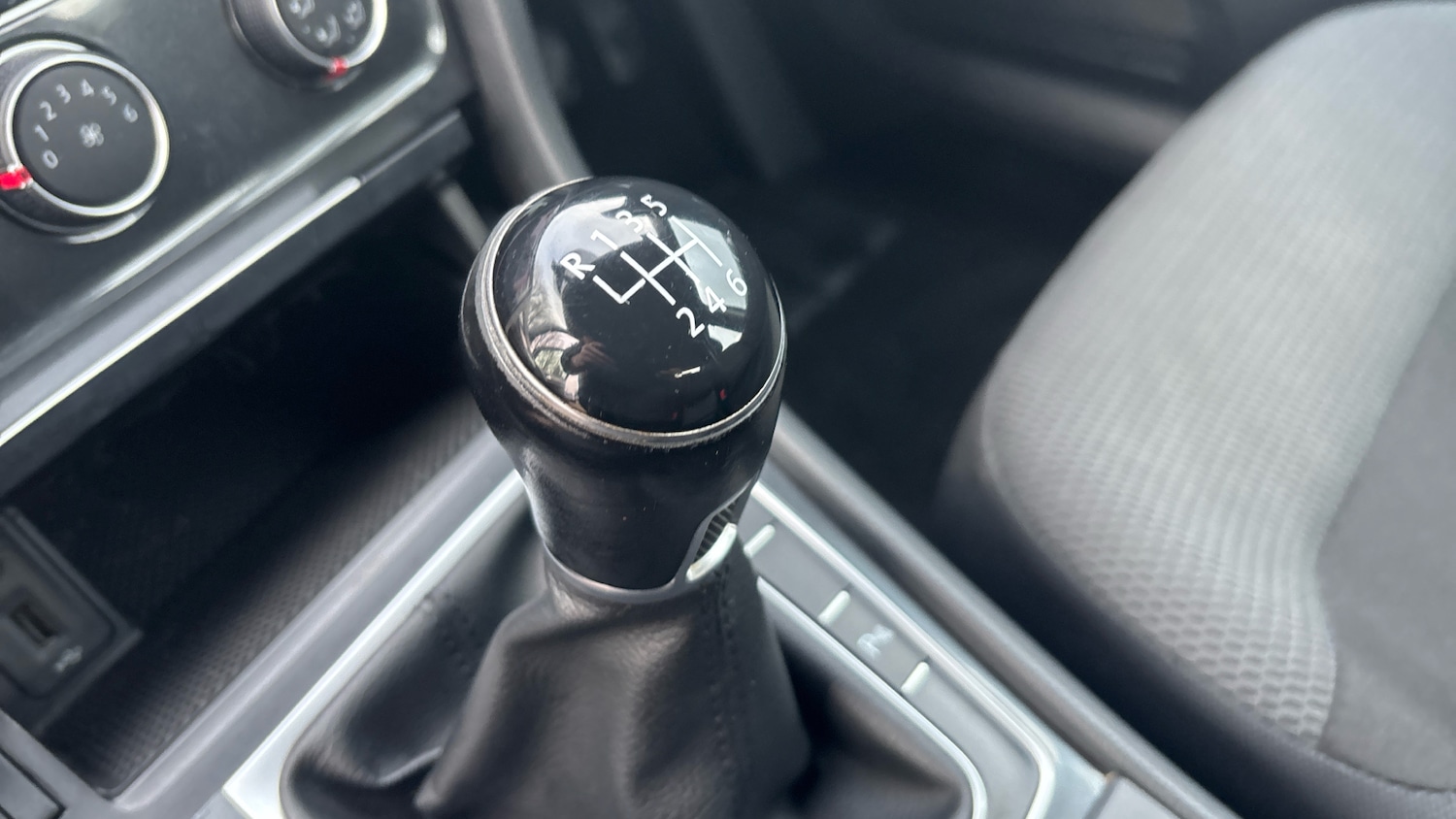 Used Volkswagen Golf 2018 for sale - 77530165: Photo 13