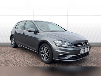 Used Volkswagen Golf 2018 for sale - 77530165: Photo