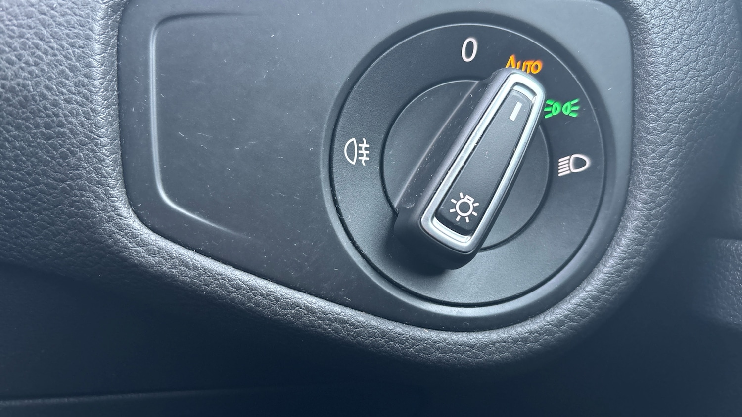 Used Volkswagen Golf 2018 for sale - 77530165: Photo 34