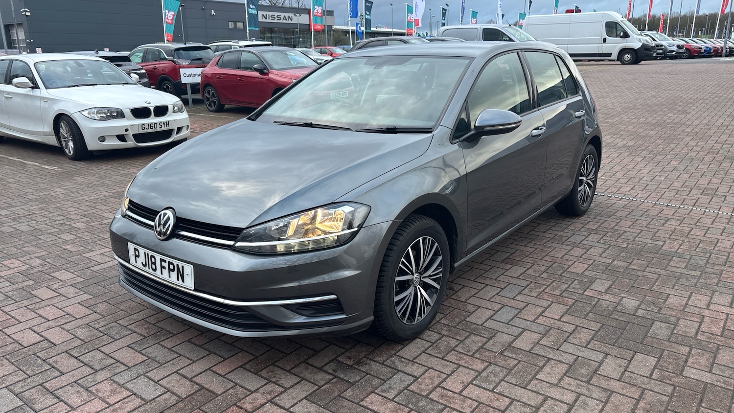Used Volkswagen Golf 2018 for sale - 77530165: Photo 38
