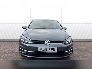 Used Volkswagen Golf 2018 for sale - 77530165: Photo