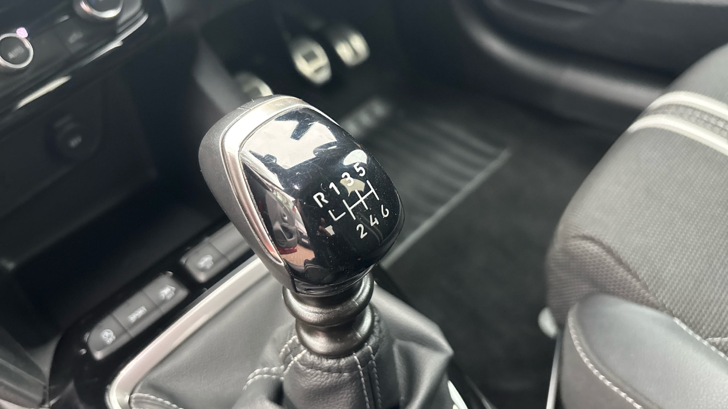 Used Vauxhall Corsa 2023 for sale - 77114077: Photo 13