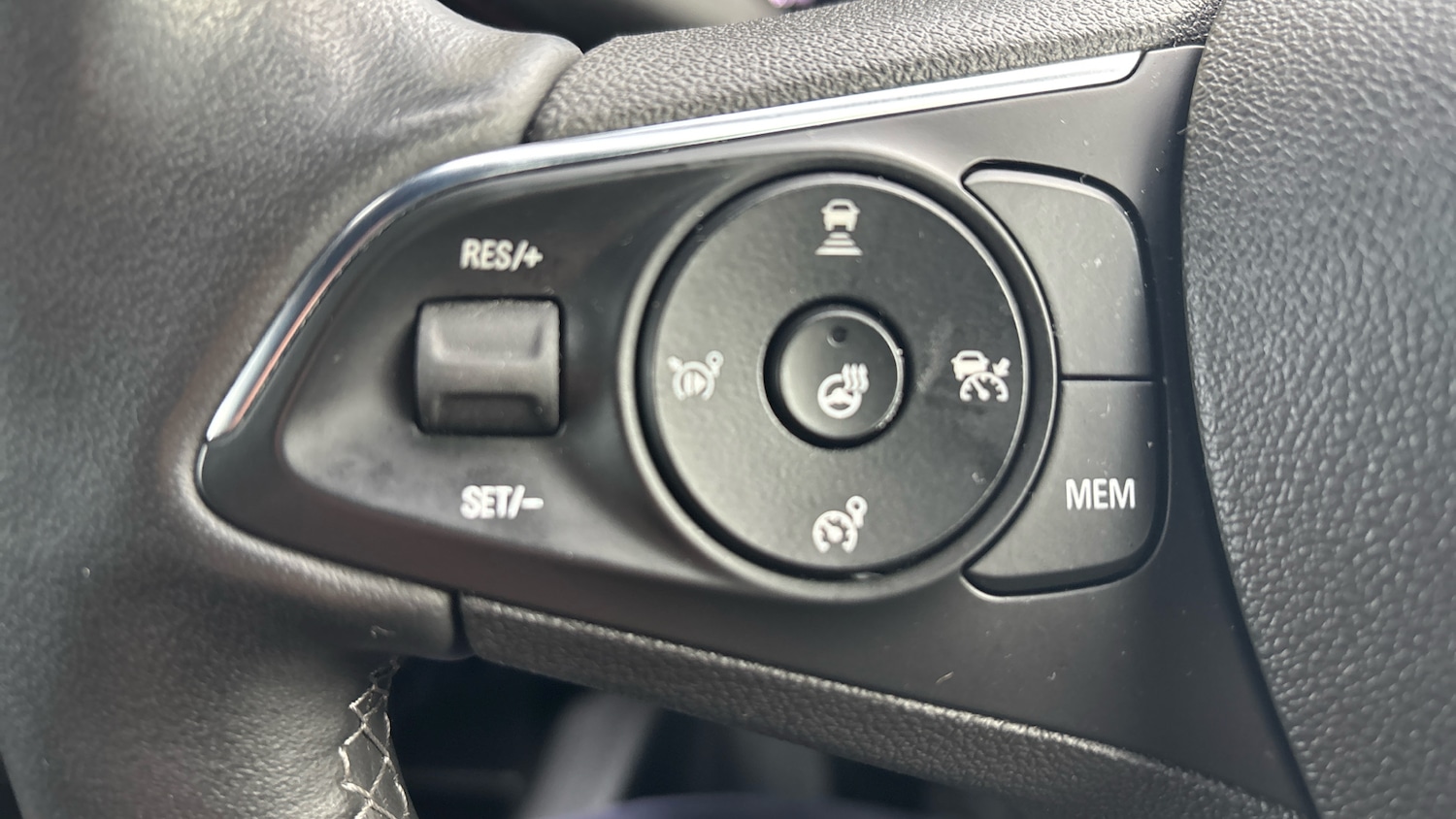 Used Vauxhall Mokka 2022 for sale - 76554902: Photo 35