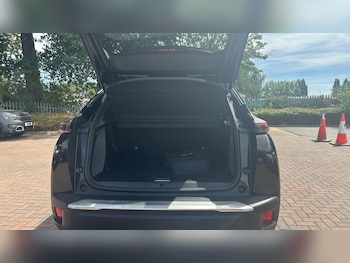 Used Peugeot 2008 2023 for sale - 79512944: Photo