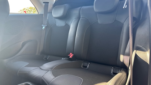 Used Vauxhall ADAM 2018 for sale - 76205450: Photo 16