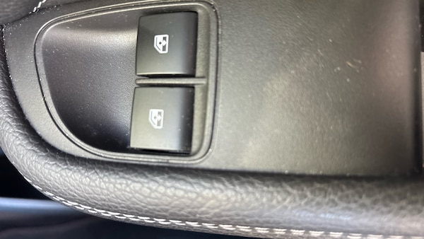 Used Vauxhall ADAM 2018 for sale - 76205450: Photo 32