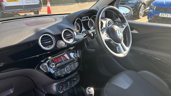 Used Vauxhall ADAM 2018 for sale - 76205450: Photo 9