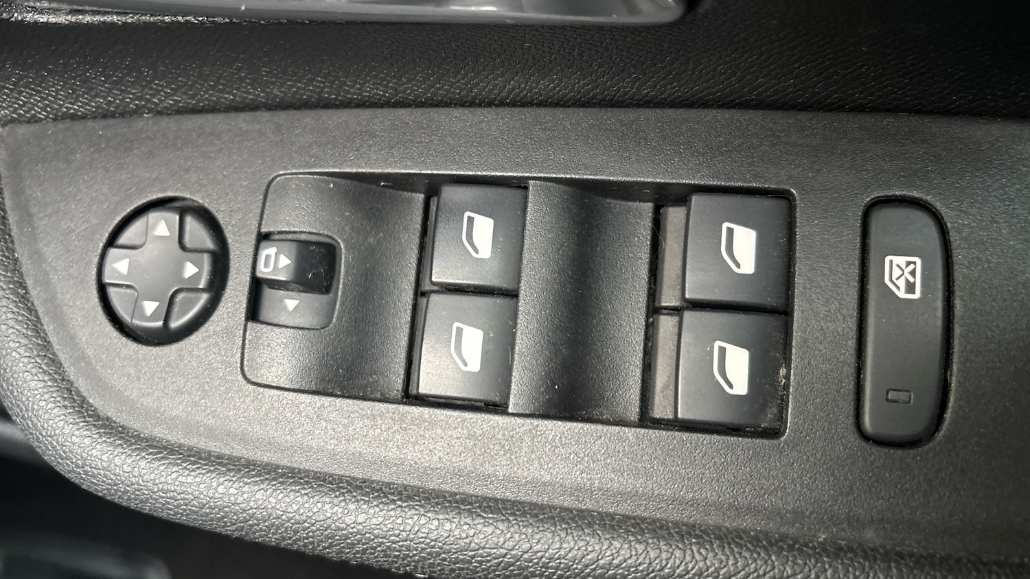 Used Vauxhall Mokka 2023 for sale - 76531325: Photo 40