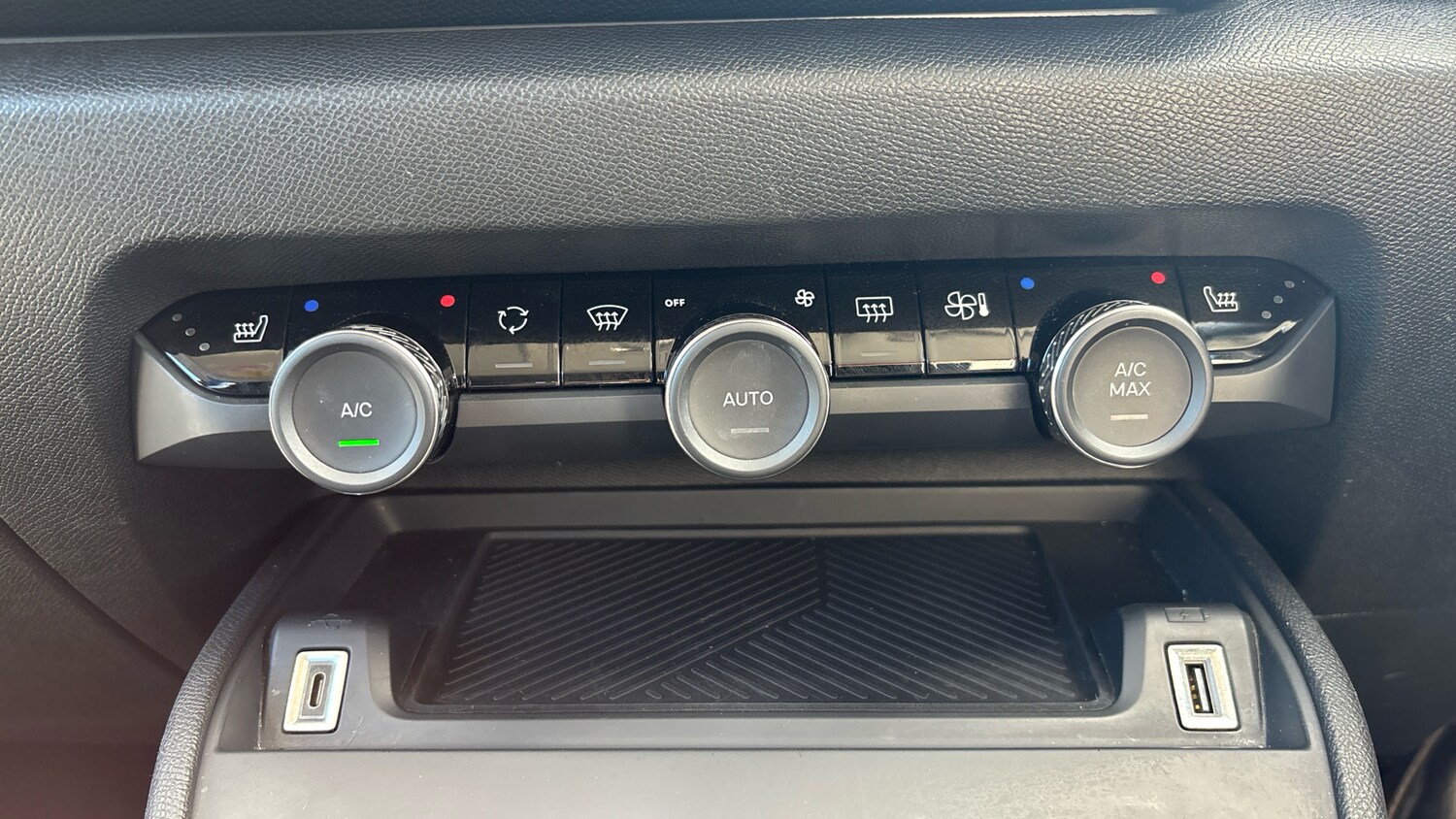 Used Citroen C4 2023 for sale - 76077085: Photo 28