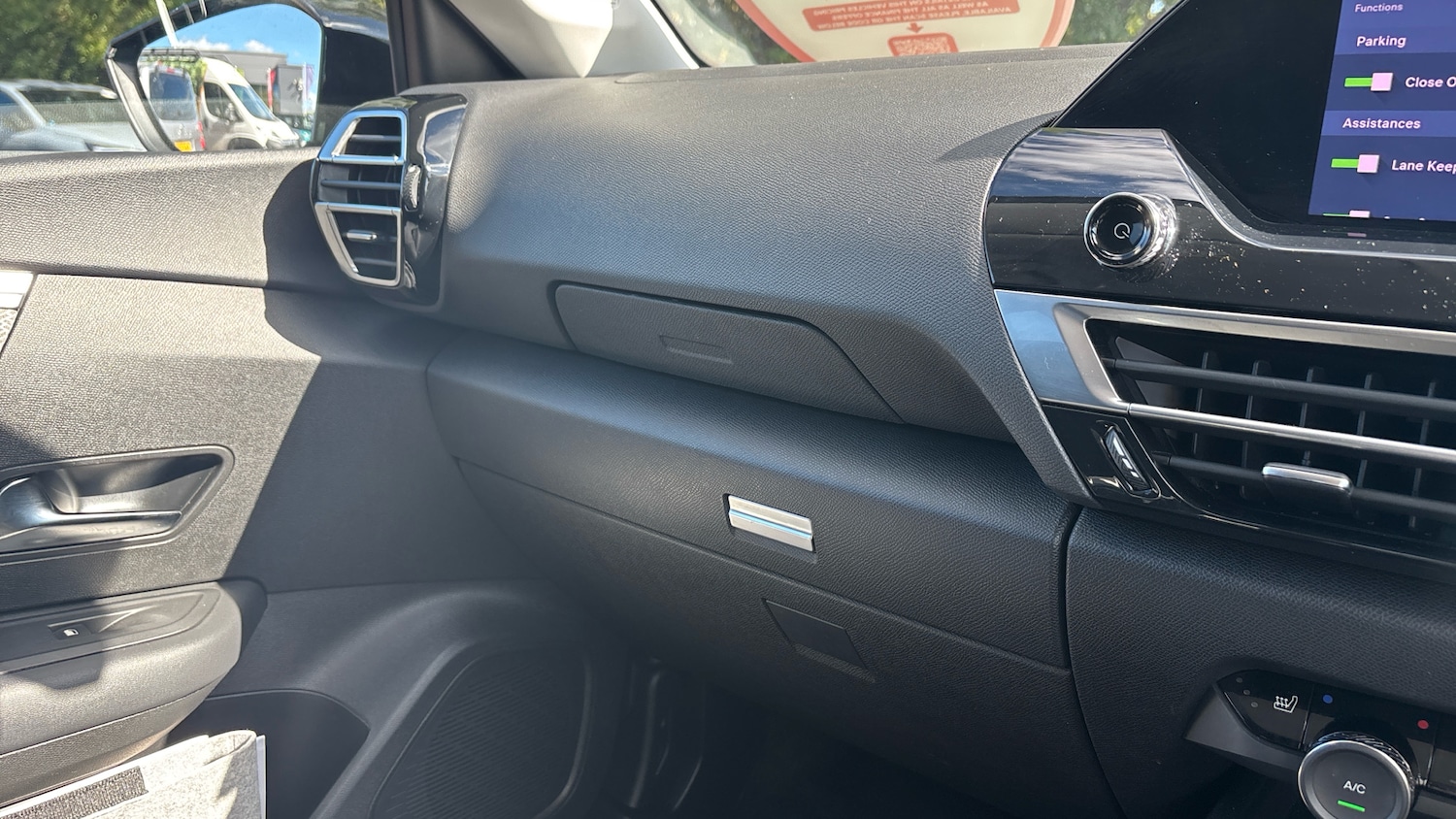 Used Citroen C4 2023 for sale - 76077085: Photo 41