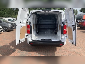 Used Vauxhall Vivaro 2025 for sale - 75627700: Photo