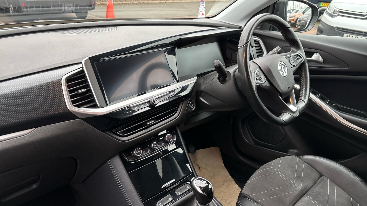 Used Vauxhall Grandland 2022 for sale - 77298180: Photo 9