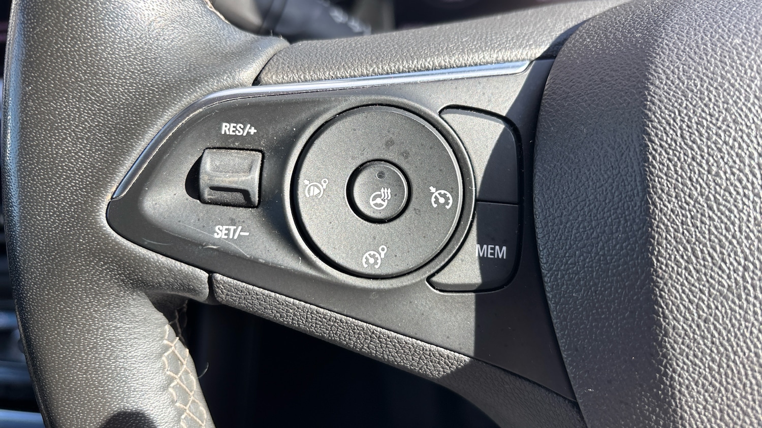 Used Vauxhall Grandland 2023 for sale - 78087311: Photo 33