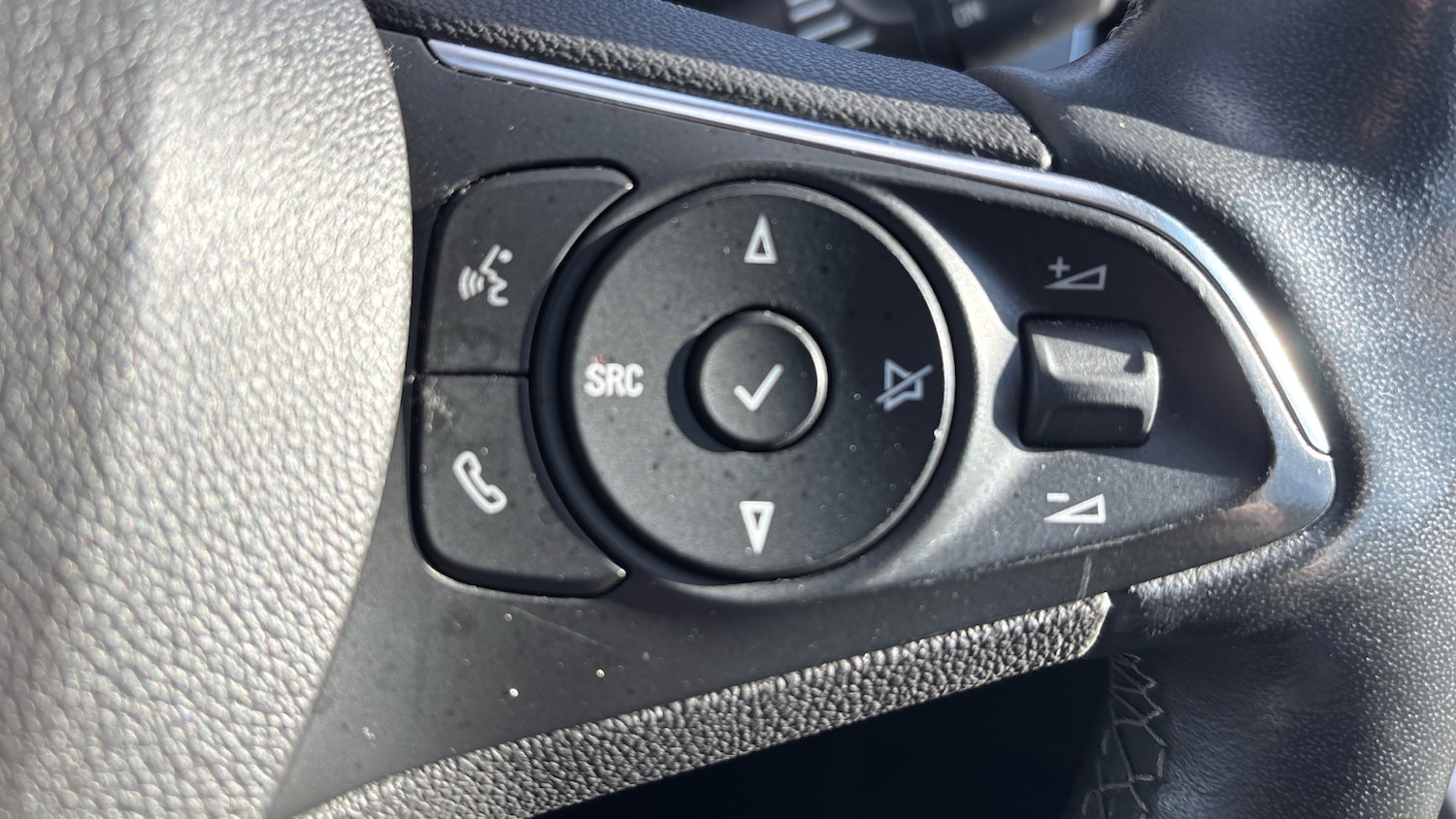 Used Vauxhall Grandland 2023 for sale - 78087311: Photo 35